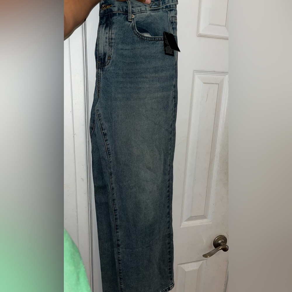 Fashion Nova: Drop waist straight leg jeans